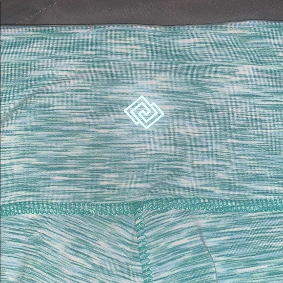 Zelos Leggings - Picture 3 of 3